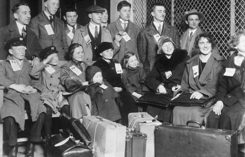 Tracing Roots Across the Atlantic: Join the American Journey to Discover Your German Ancestors